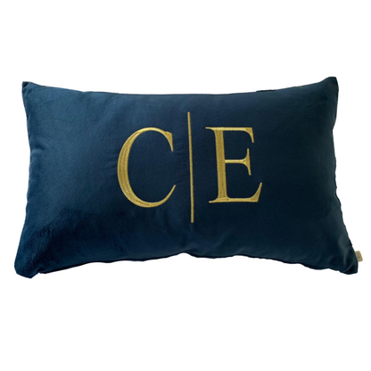 Almofada com Iniciais Married Veludo Marinho Bordado Dourado