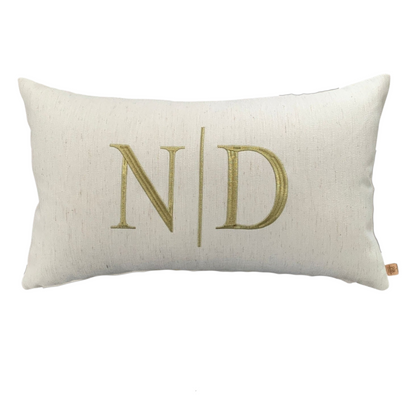 Almofada Individual com Iniciais Married Linho Cru Bordado Dourado