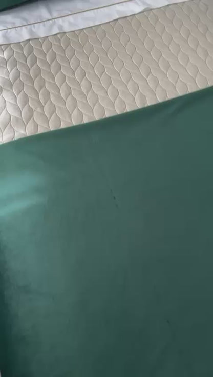 Peseira Dupla Veludo Verde Escuro